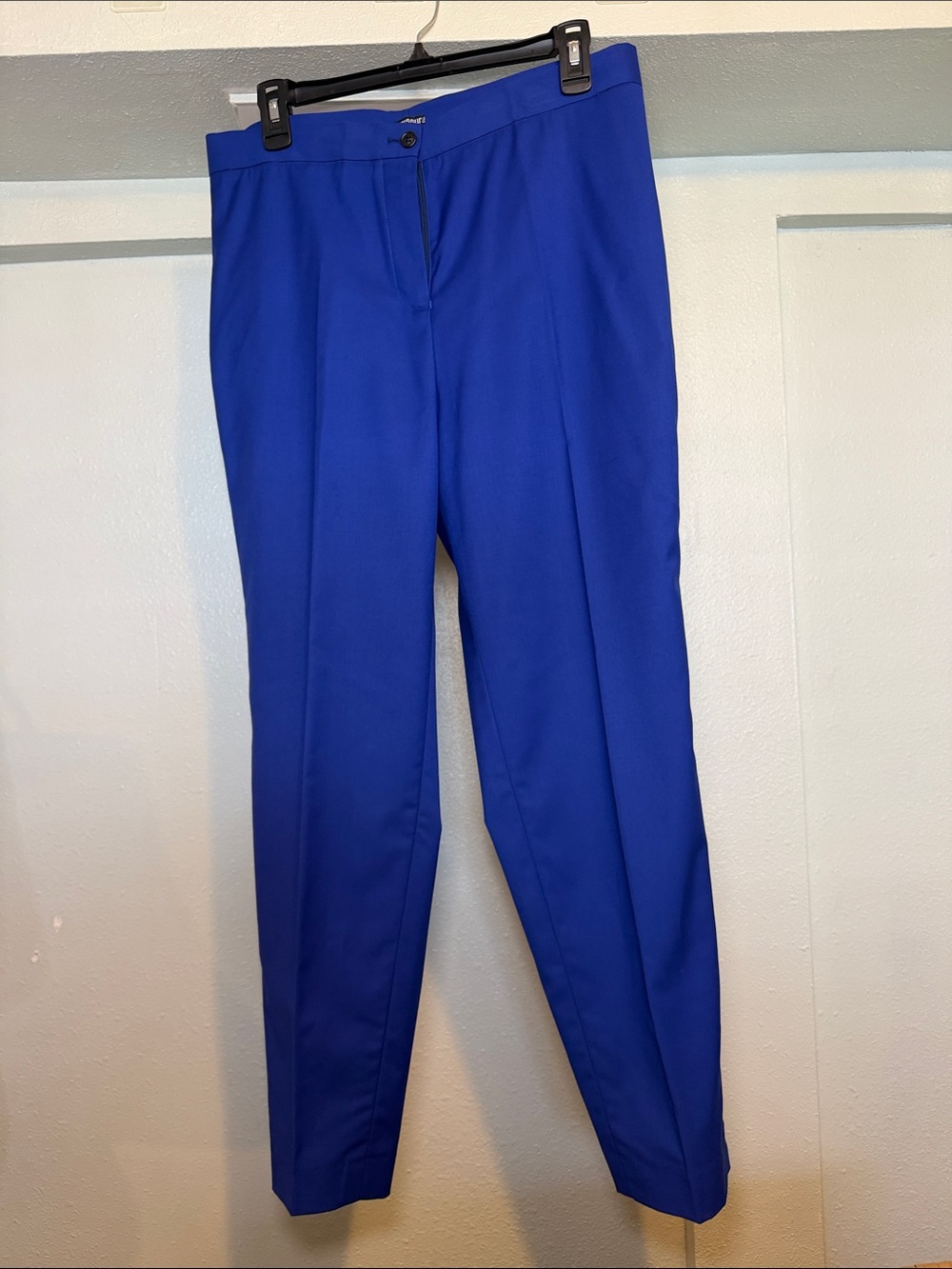 Sumissura Women's Tailored Blue Dress Pants. Matching blazer available!